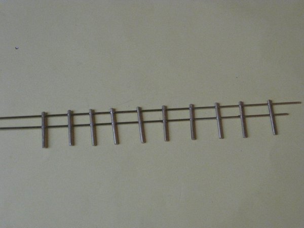 10 Geländer Relingstützen 25 mm mit 2 Durchzug MB 4259-2